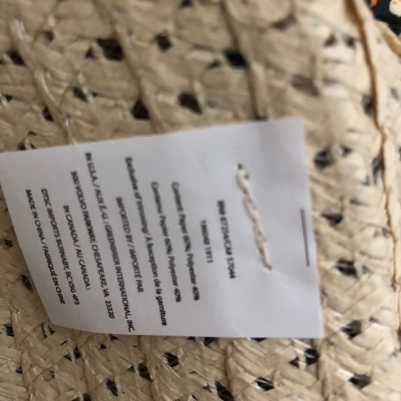 Straw hat - Picture 4 of 4